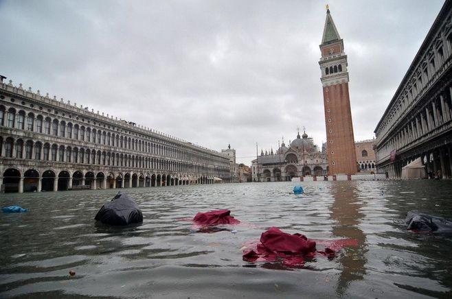 春天威尼斯下雨（威尼斯进入漫长雨季）